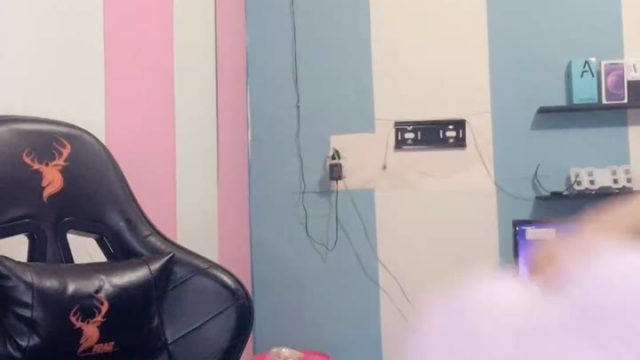 2025-01-13-214322 BabyJess ID 1819730472658845698 Hot51