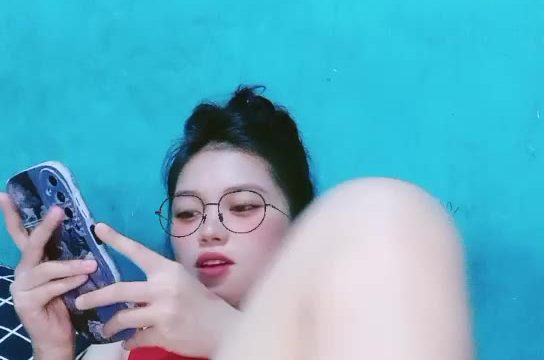 2024-11-04-010101 Siska ID: 3798686 Papaya Live