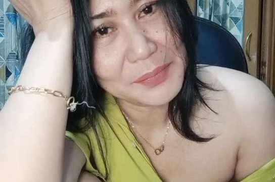 2025-02-04-185237 momy criestin ID: 4326127 Papaya Live