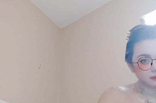 2024-11-04-010101 ð“ ð“¾ð“®ð“®ð“·ð“™ð“®ð“· ID: 2004285 Papaya Live