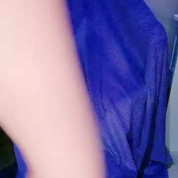 2025-07-16-234257 Lola ID 1694764430217682946 Hot51