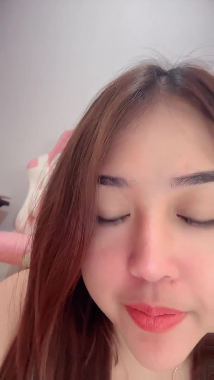 2025-10-03-024642 Lylaa ID 1901315884343410690 Hot51